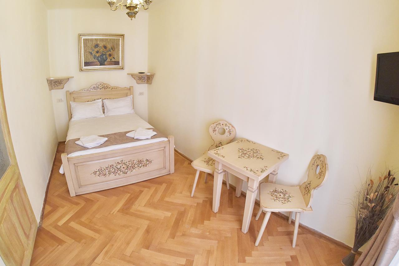 La Maisonnette Brașov Exterior foto